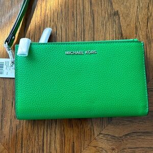 Michael Kors Jet Set Double-Zip Wristlet